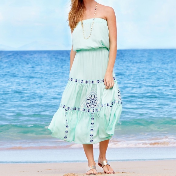 Vineyard Vines Dresses & Skirts - Vineyard Vines Silk Maxi Dress